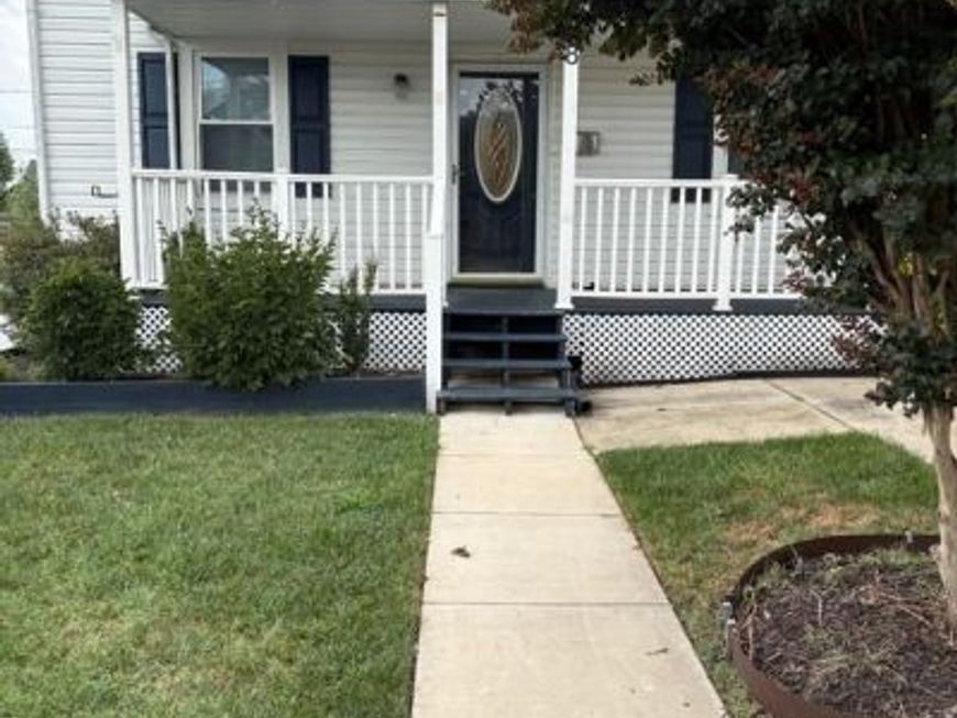8 Plateau Road, Baltimore, MD 21221 Main Photo