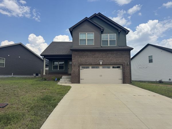 221 Ardell Dr, Clarksville, TN 37040