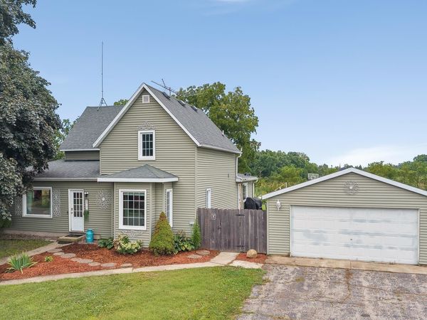 W8194 Thompson Road, Poynette, WI 53955