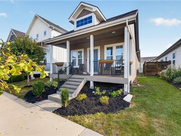 23507 E 11th Street, Blue Springs, MO 64056