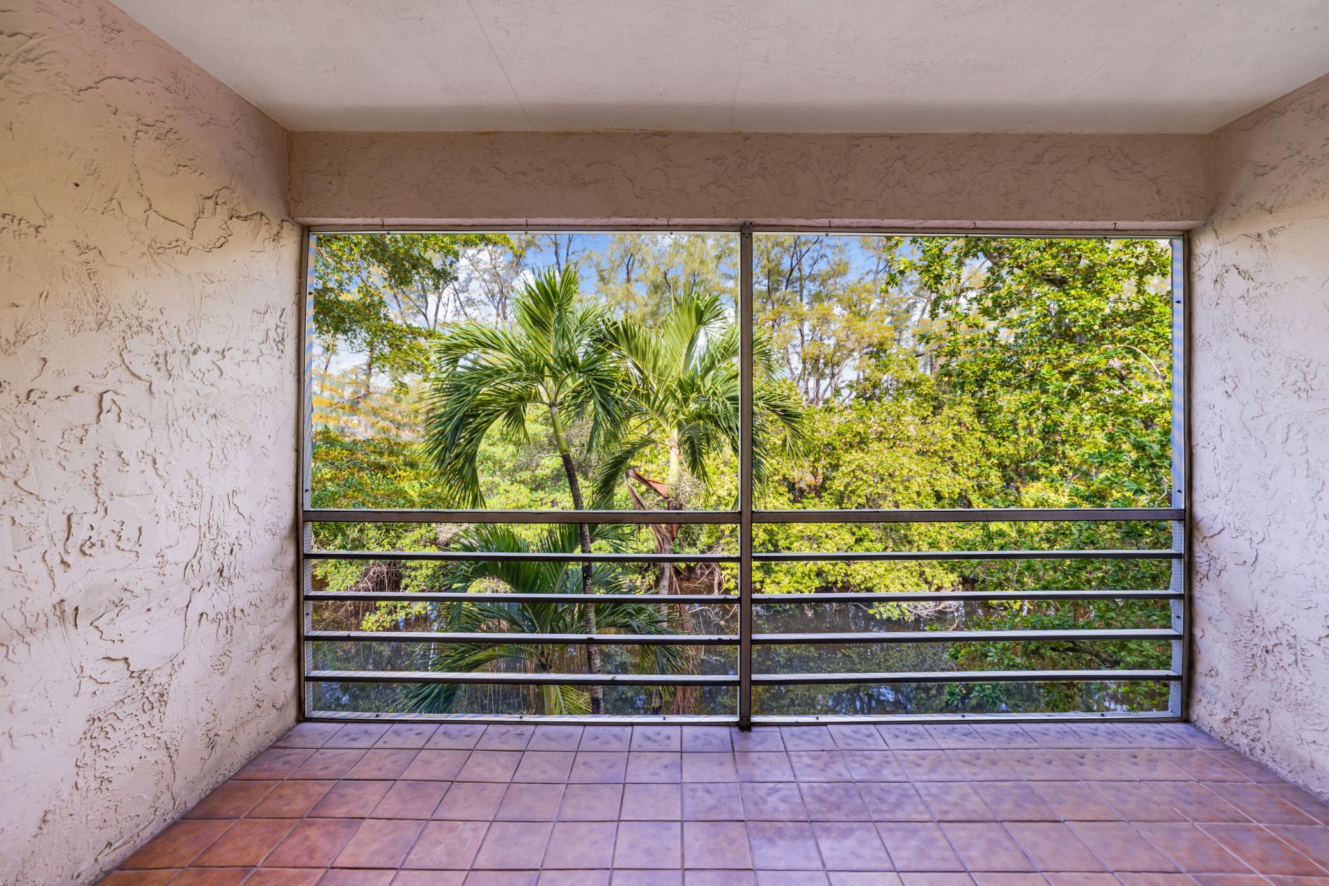 1400 NE 57th Street, Unit 304, Fort Lauderdale, FL 33334 Photo
