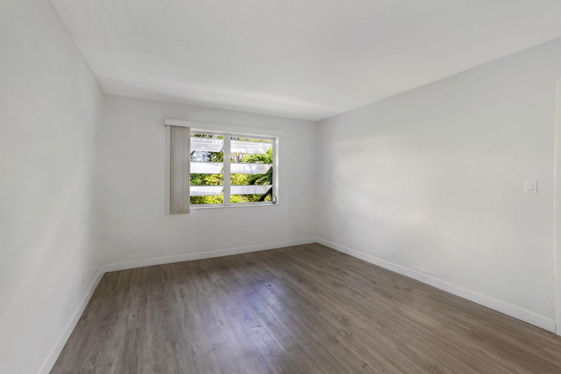 1400 NE 57th Street, Unit 304, Fort Lauderdale, FL 33334 Photo