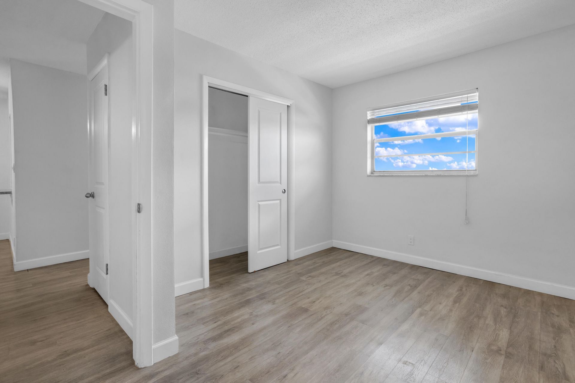 1400 NE 57th Street, Unit 304, Fort Lauderdale, FL 33334 Photo
