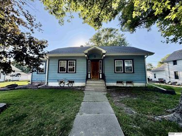 1009 Washington Avenue, Dorchester, NE 68343