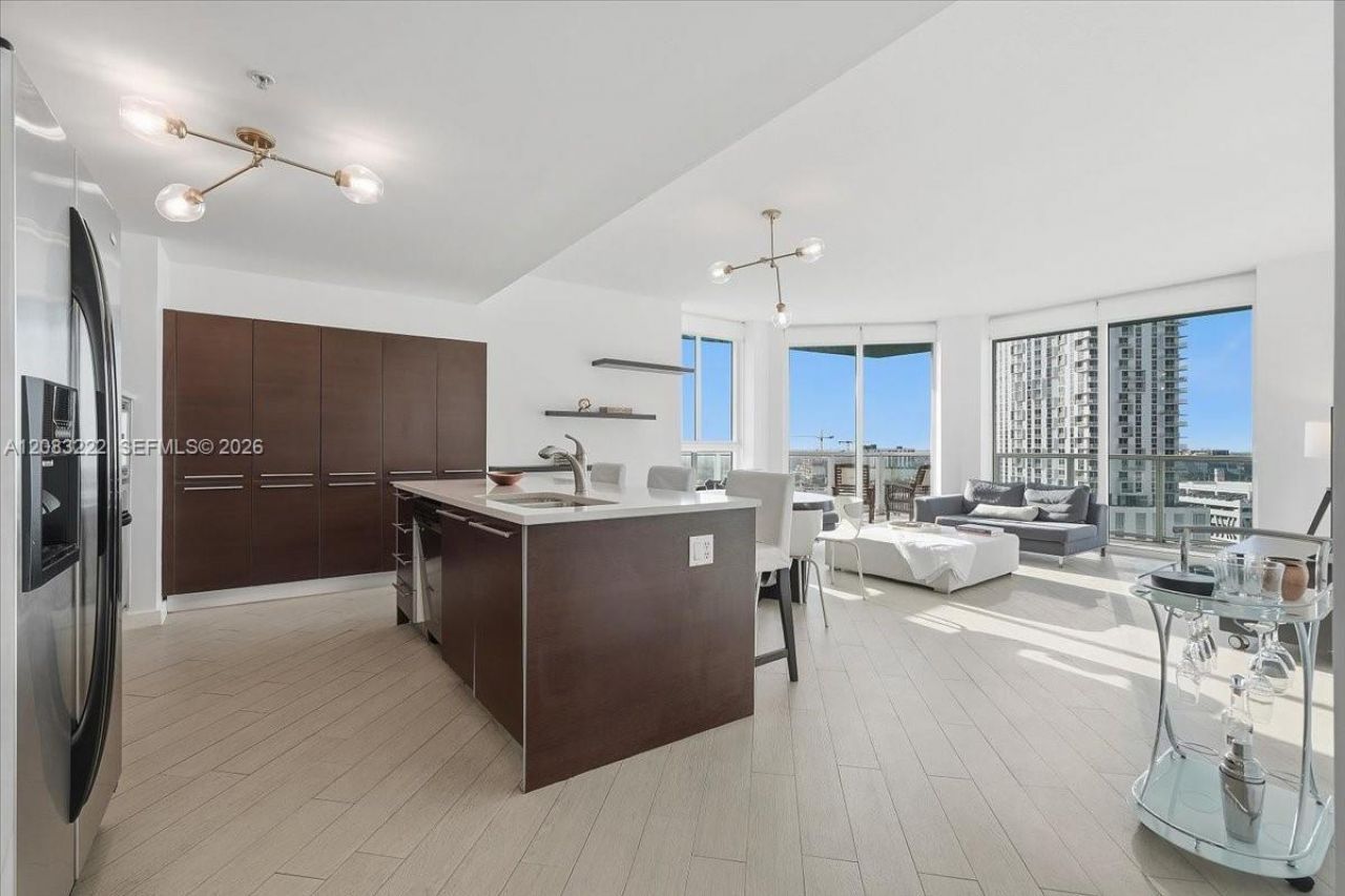 1900 N Bayshore Dr, Unit 1518, Miami, FL 33132 Photo