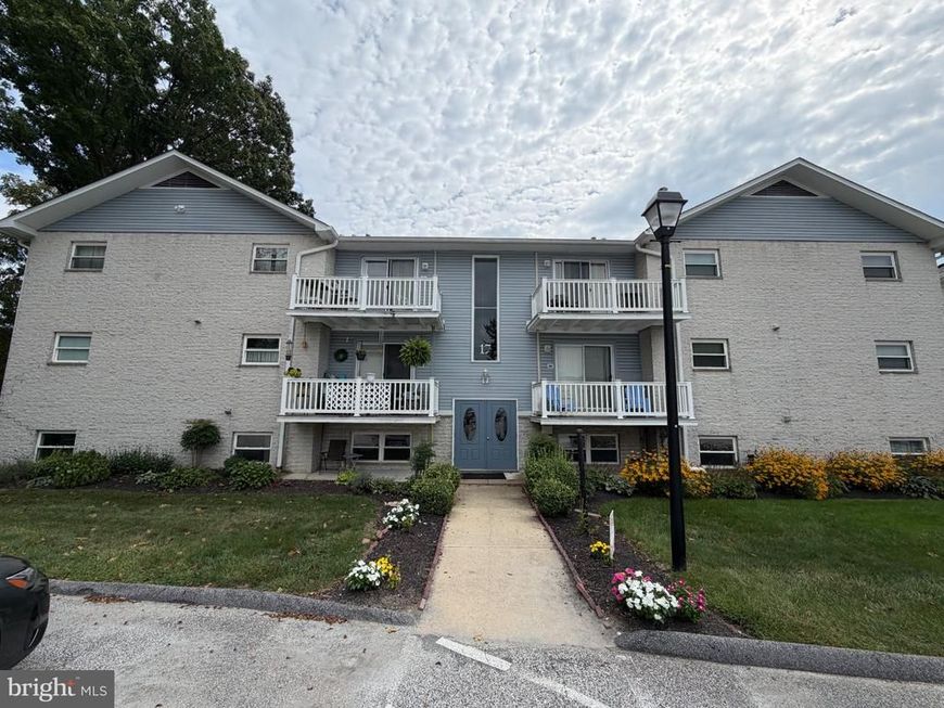 17 Warren Lodge Court, Unit 1C, Cockeysville, MD 21030 Main Photo