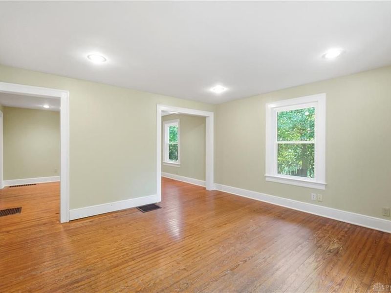 130 E Limestone Street, Yellow Springs, OH 45387 Photo 17