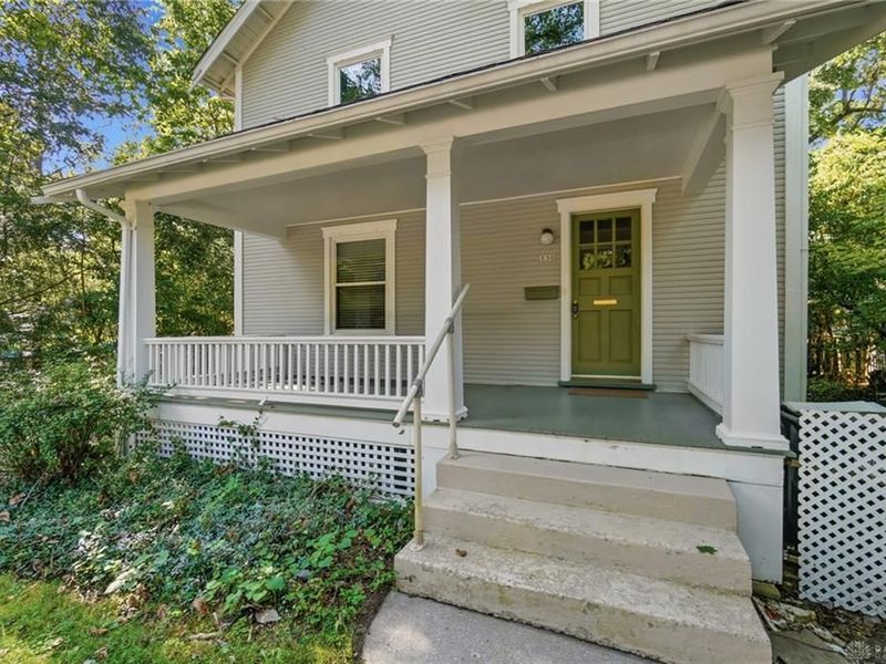 130 E Limestone Street, Yellow Springs, OH 45387 Photo 2