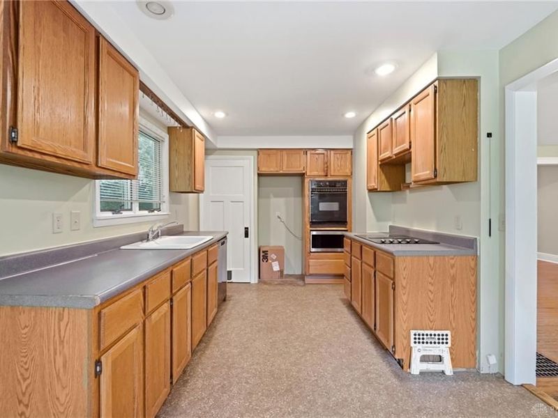 130 E Limestone Street, Yellow Springs, OH 45387 Photo 21