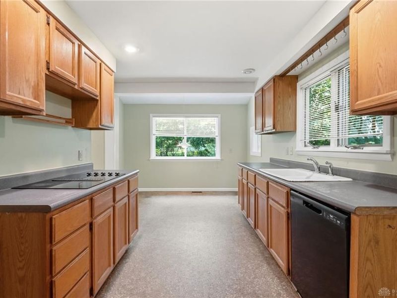 130 E Limestone Street, Yellow Springs, OH 45387 Photo 25