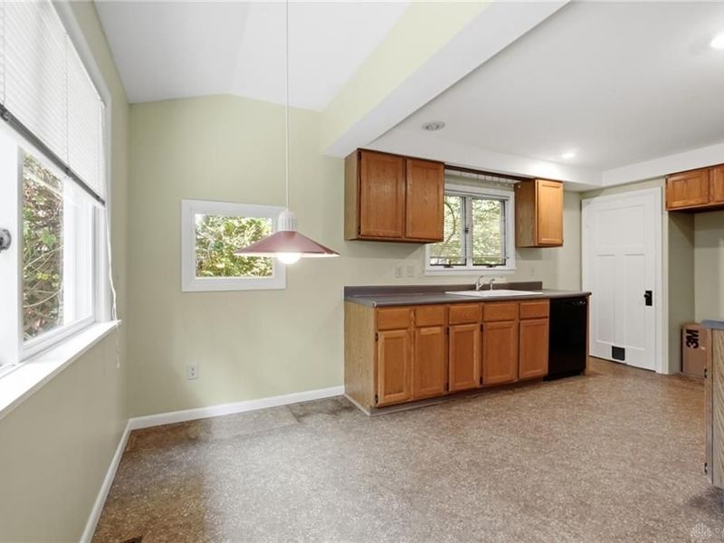 130 E Limestone Street, Yellow Springs, OH 45387 Photo 29