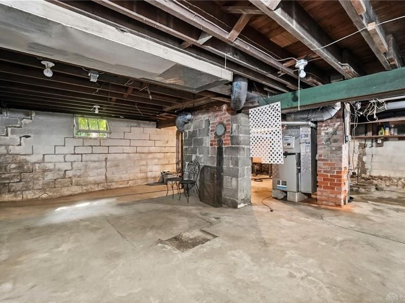 130 E Limestone Street, Yellow Springs, OH 45387 Photo 57