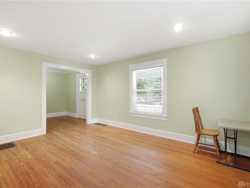 130 E Limestone Street, Yellow Springs, OH 45387 Photo 9