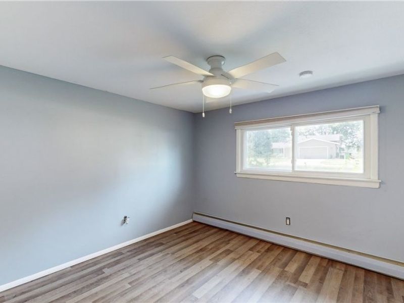 364 Wallace Drive, Berea, OH 44017 Photo 19