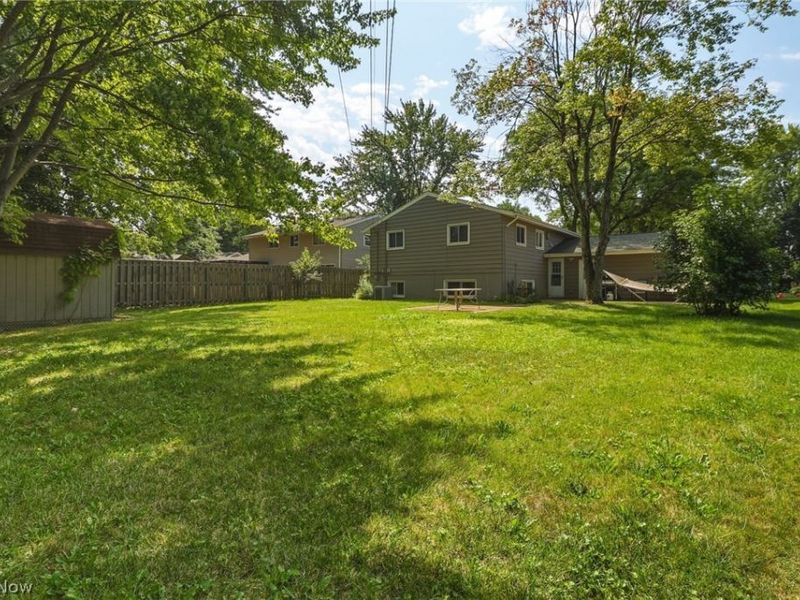 364 Wallace Drive, Berea, OH 44017 Photo 31