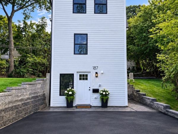 187 St. Mary Street, Unit 187, Needham, MA 02494