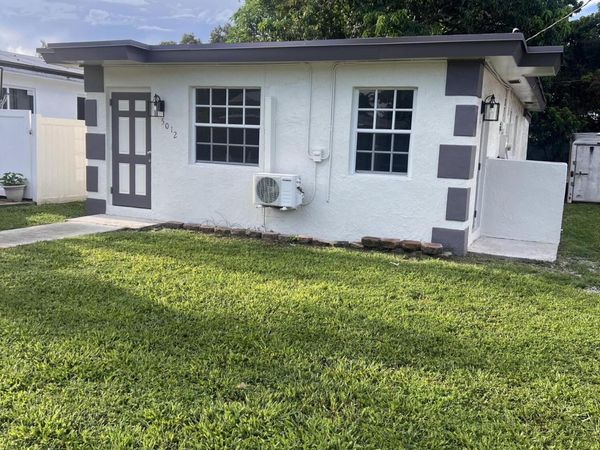 5012 SW 22ND Street, West Park, FL 33023