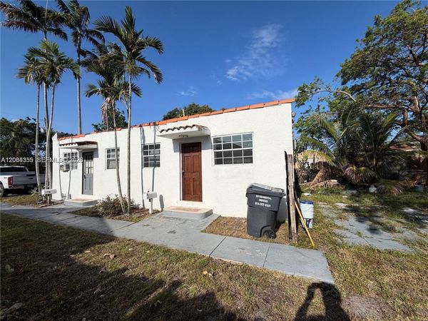 2212 Grant St, Unit 2, Hollywood, FL 33020