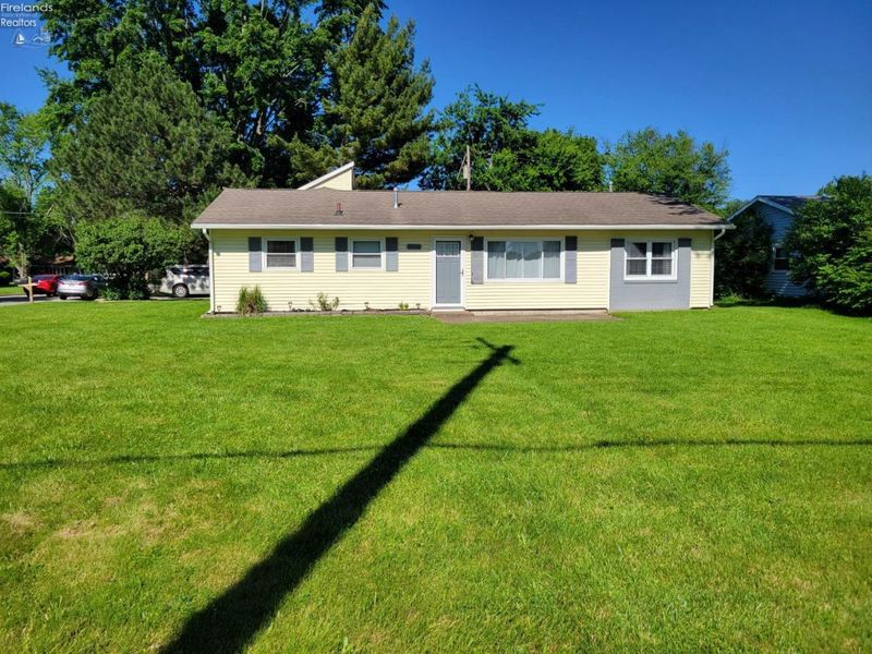 5006 Columbus Avenue, Sandusky, OH 44870 Photo 2