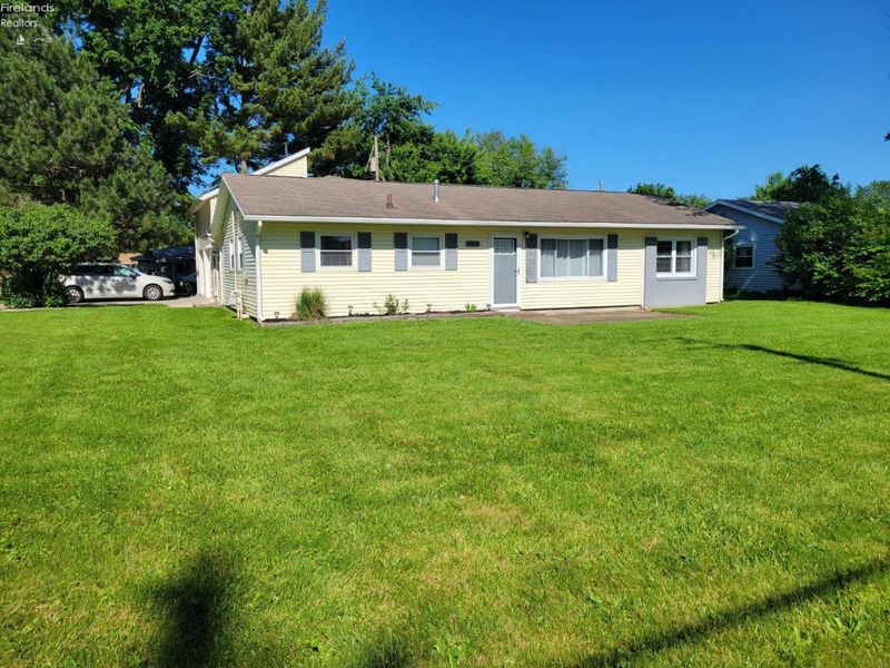 5006 Columbus Avenue, Sandusky, OH 44870 Photo 25