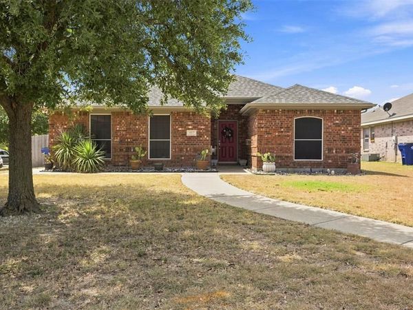 937 Behrens Court, Crowley, TX 76036