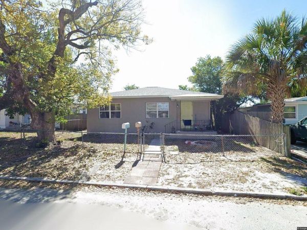 1626 29TH AVENUE N, ST PETERSBURG, FL 33713