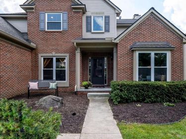1760 Dogwood Trail , Commerce Township, Mi 48390