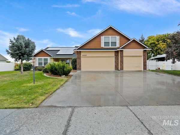 4000 E Chesapeake Dr, Nampa, ID 83686