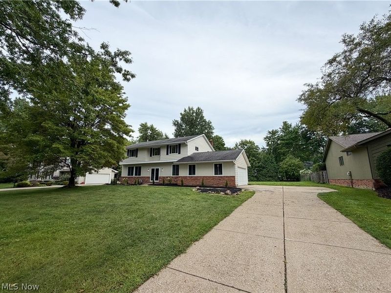6778 Wildwood Trail, Mayfield Village, OH 44143 Photo 1