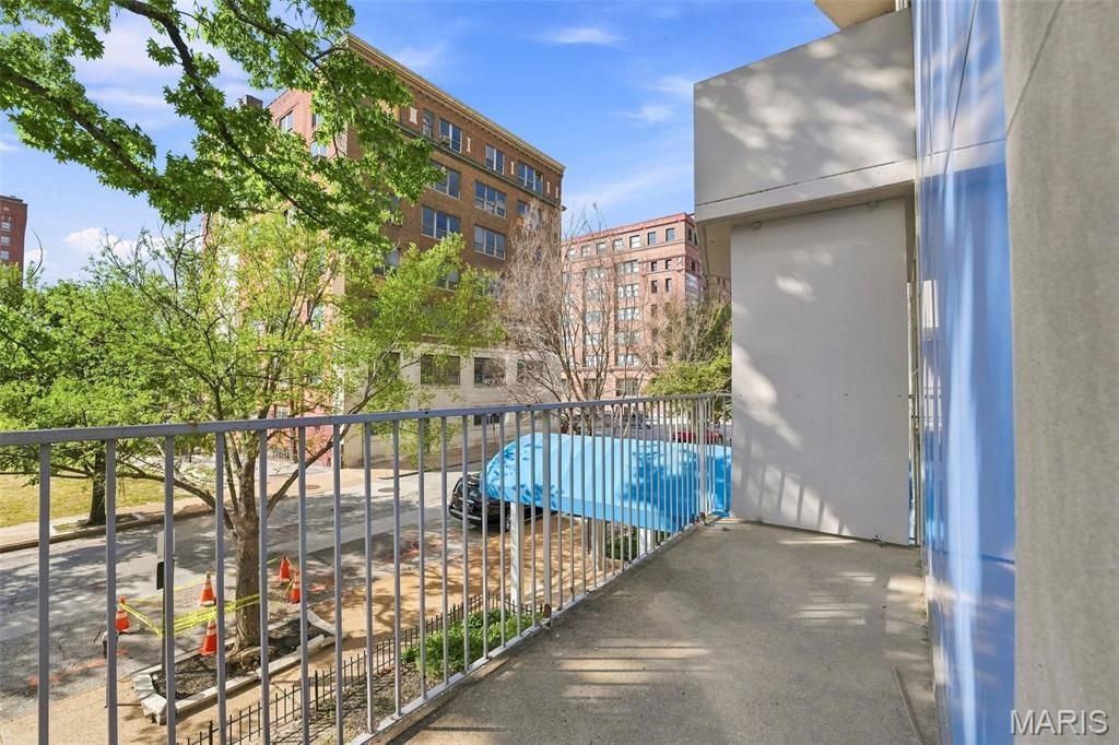 210 N 17th Street , Unit 207, Saint Louis, MO 63103 Main Photo