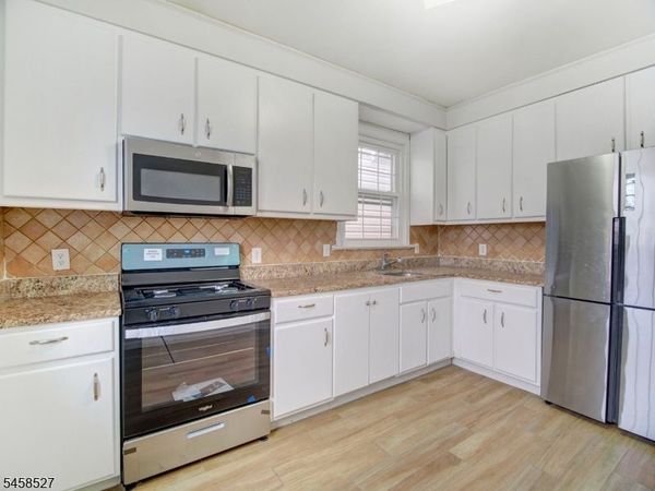 762 Summer Ave, Newark, NJ 07104