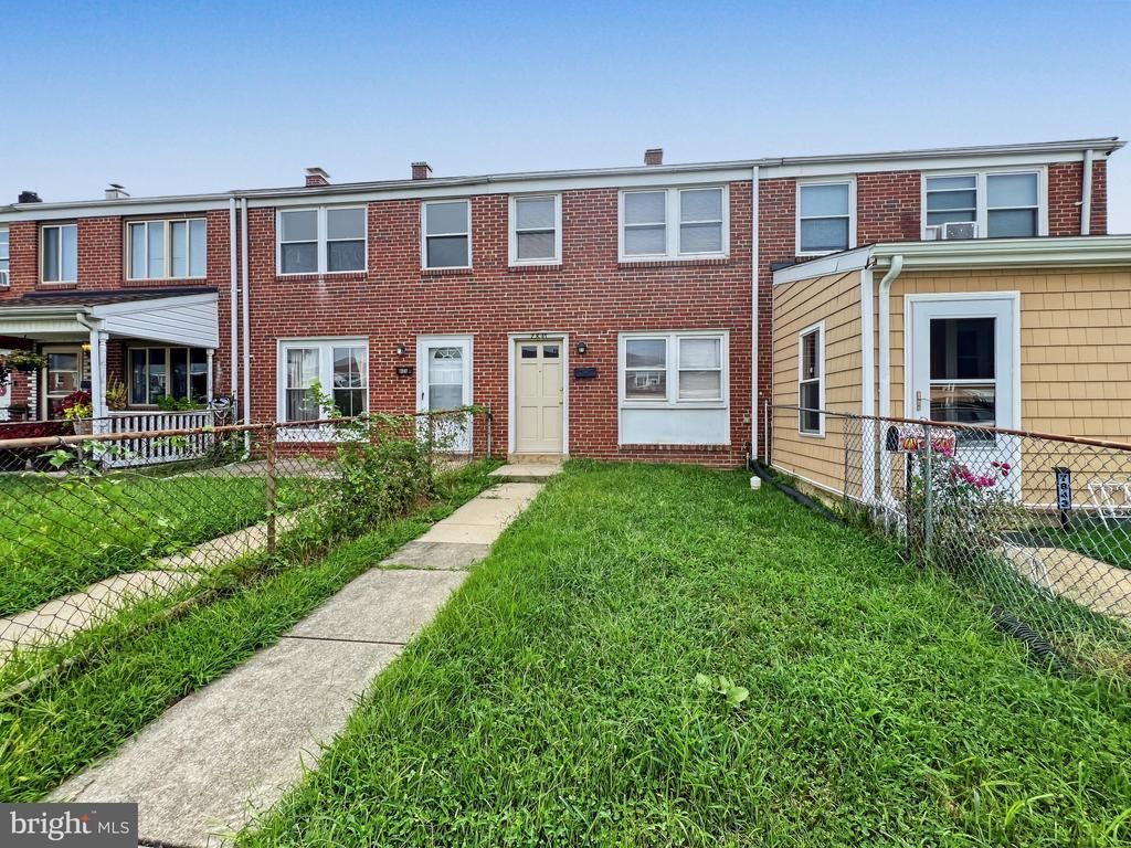 7845 ST CLAIRE LANE , DUNDALK, MD 21222