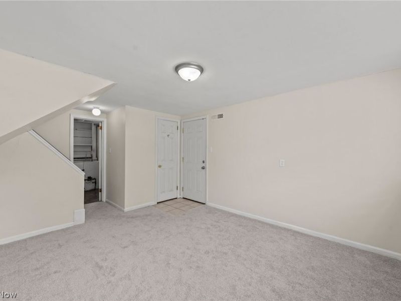 11159 Stoneham Road, Parma Heights, OH 44130 Photo 12