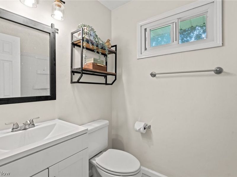 11159 Stoneham Road, Parma Heights, OH 44130 Photo 14