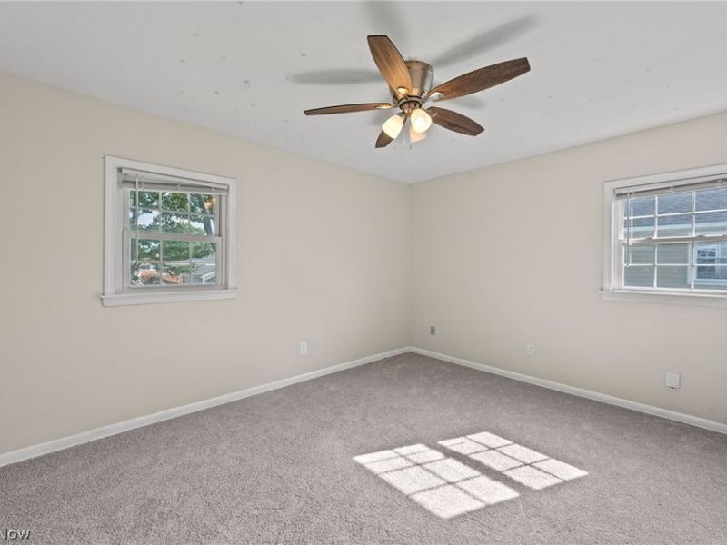 11159 Stoneham Road, Parma Heights, OH 44130 Photo 16