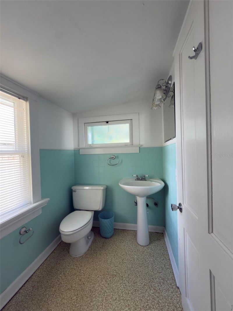 21 S Mary Street, Eustis, FL 32726 Photo