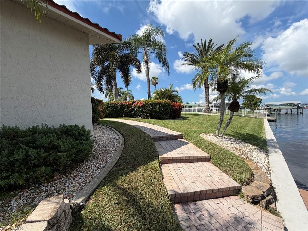 1957 SE 36th St , Cape Coral, FL 33904 Photo