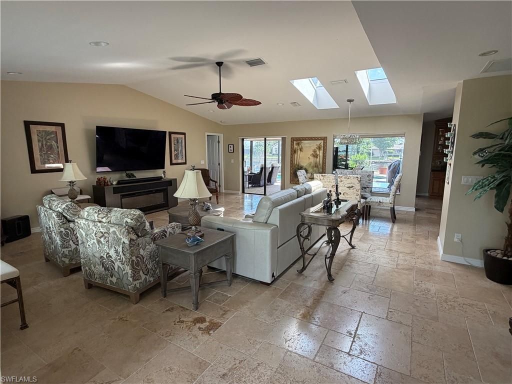 1957 SE 36th St , Cape Coral, FL 33904 Photo