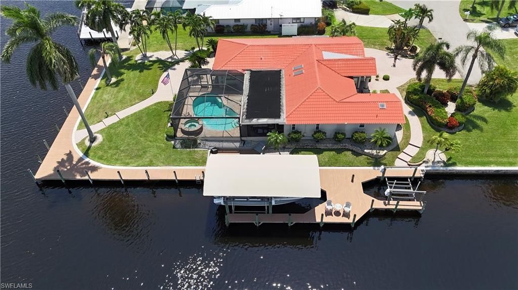 1957 SE 36th St , Cape Coral, FL 33904 Photo
