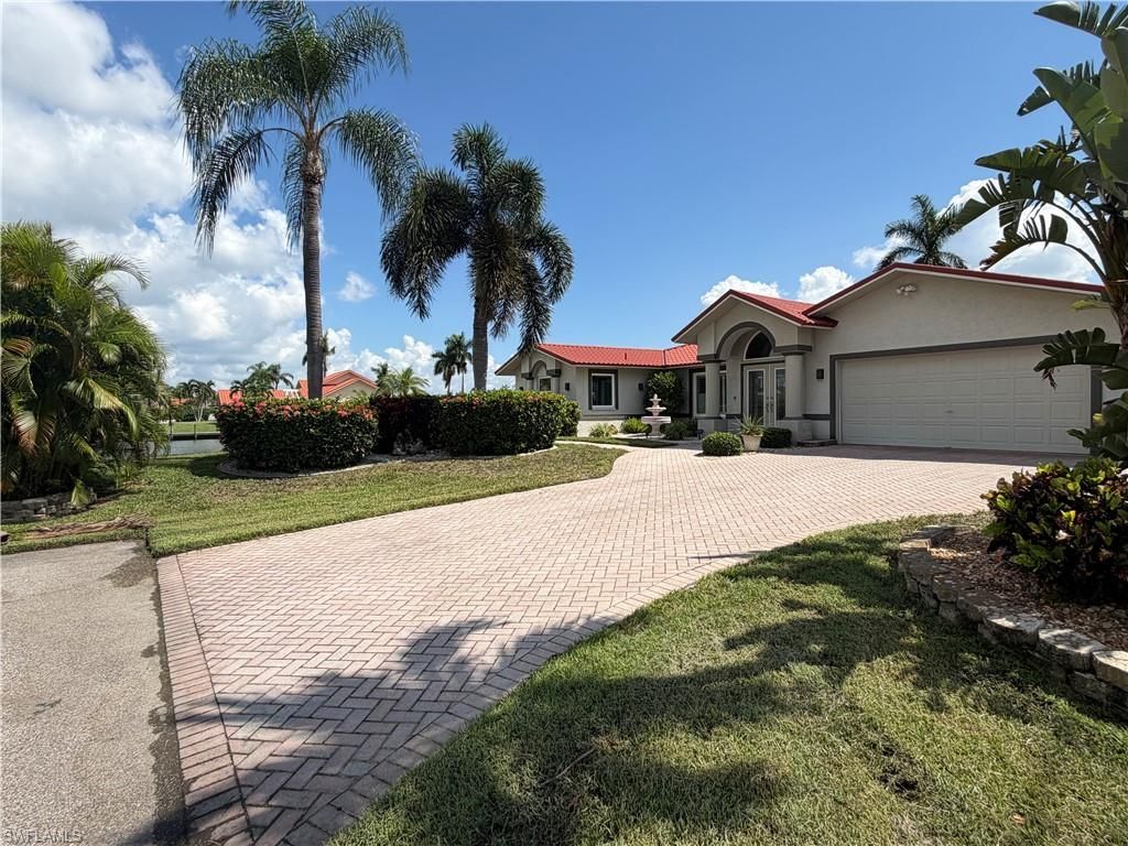 1957 SE 36th St , Cape Coral, FL 33904 Photo
