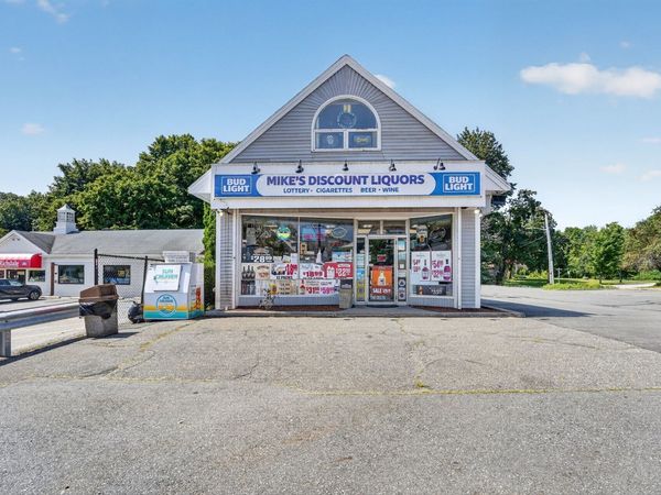 21 South Main, Middleton, MA 01949