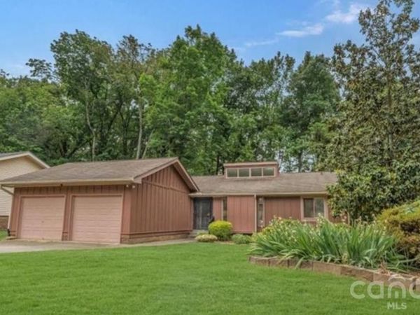 7312 Barcliff Drive , Charlotte, NC 28212