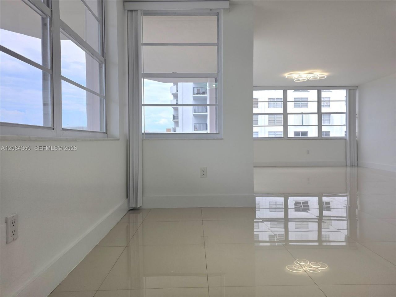 18051 Biscayne Blvd, Unit 1204, Aventura, FL 33160 Photo