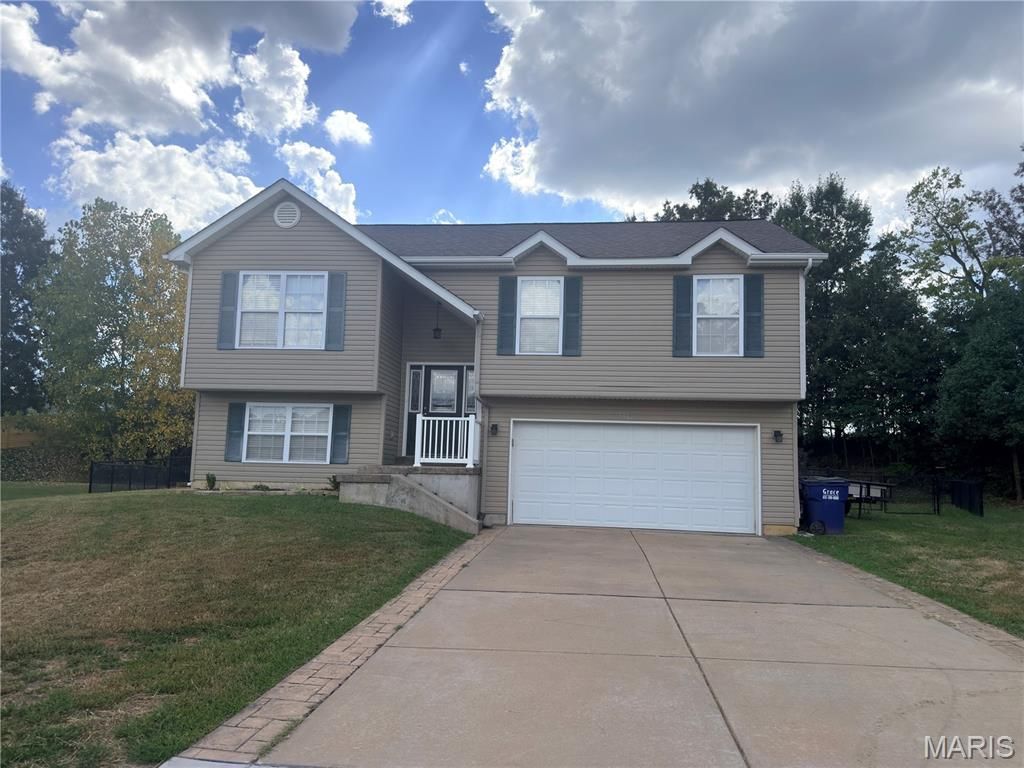 381 Gardenia Drive , Troy, MO 63379 Main Photo