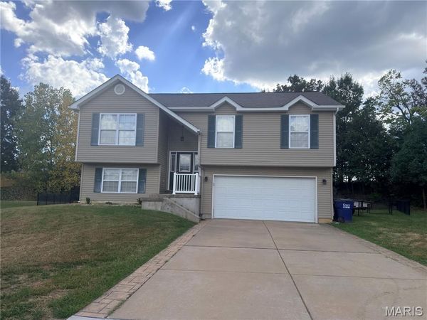 381 Gardenia Drive , Troy, MO 63379
