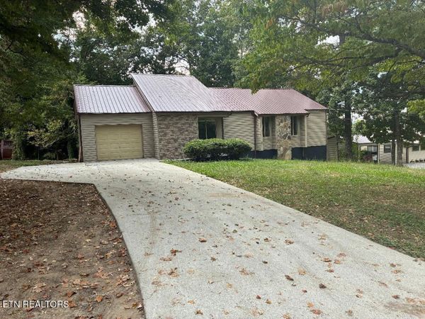 158 Tango Drive, Madisonville, TN 37354