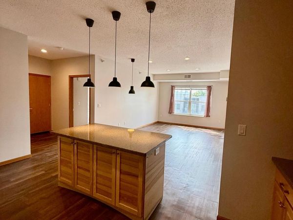 4824 E 53rd Street, Unit 523, Minneapolis, MN 55417