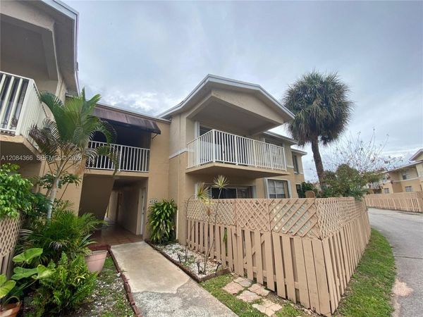 4154 NW 79th Ave , Unit 2C, Doral, FL 33166