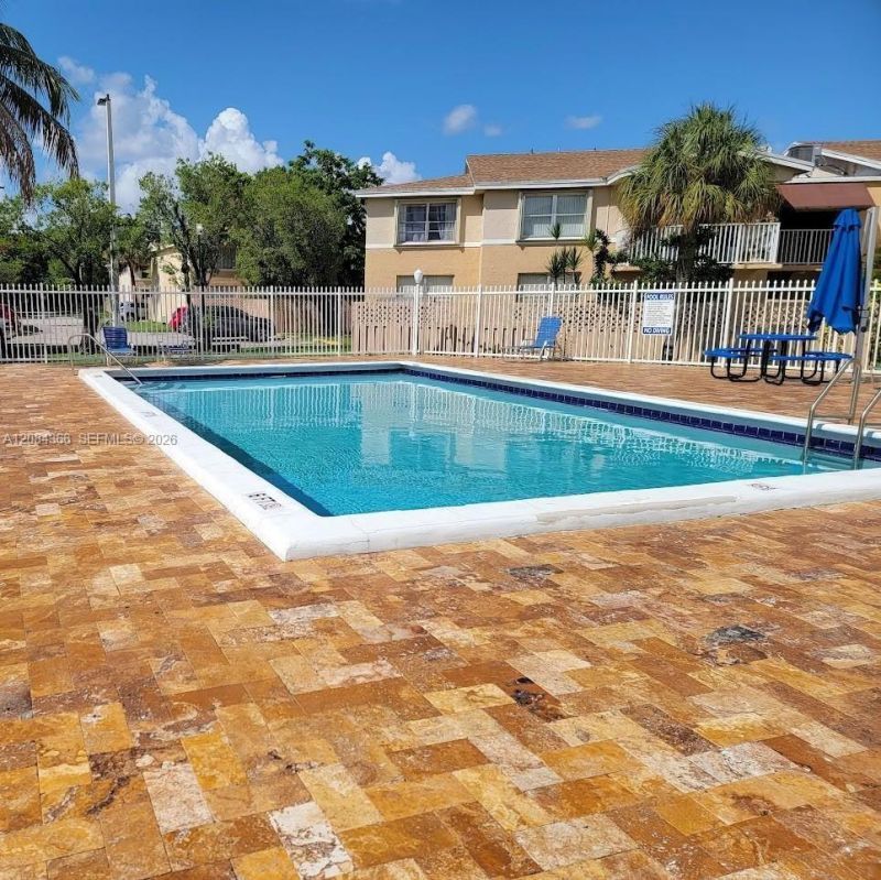 4154 NW 79th Ave, Unit 2C, Doral, FL 33166 Photo