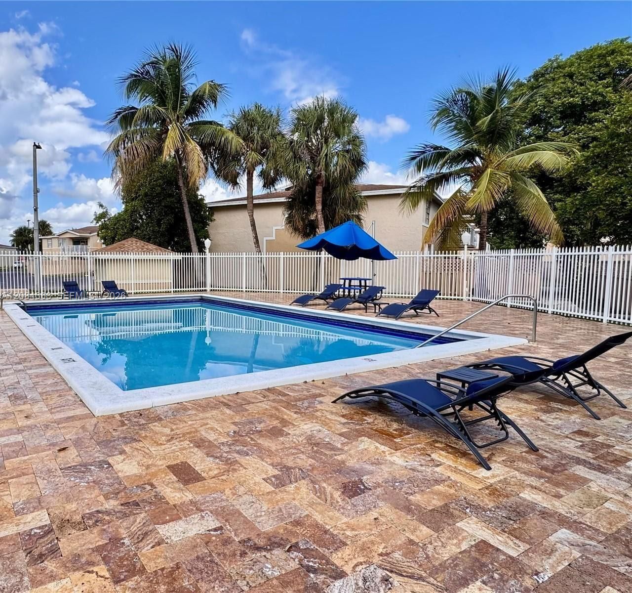 4154 NW 79th Ave, Unit 2C, Doral, FL 33166 Photo